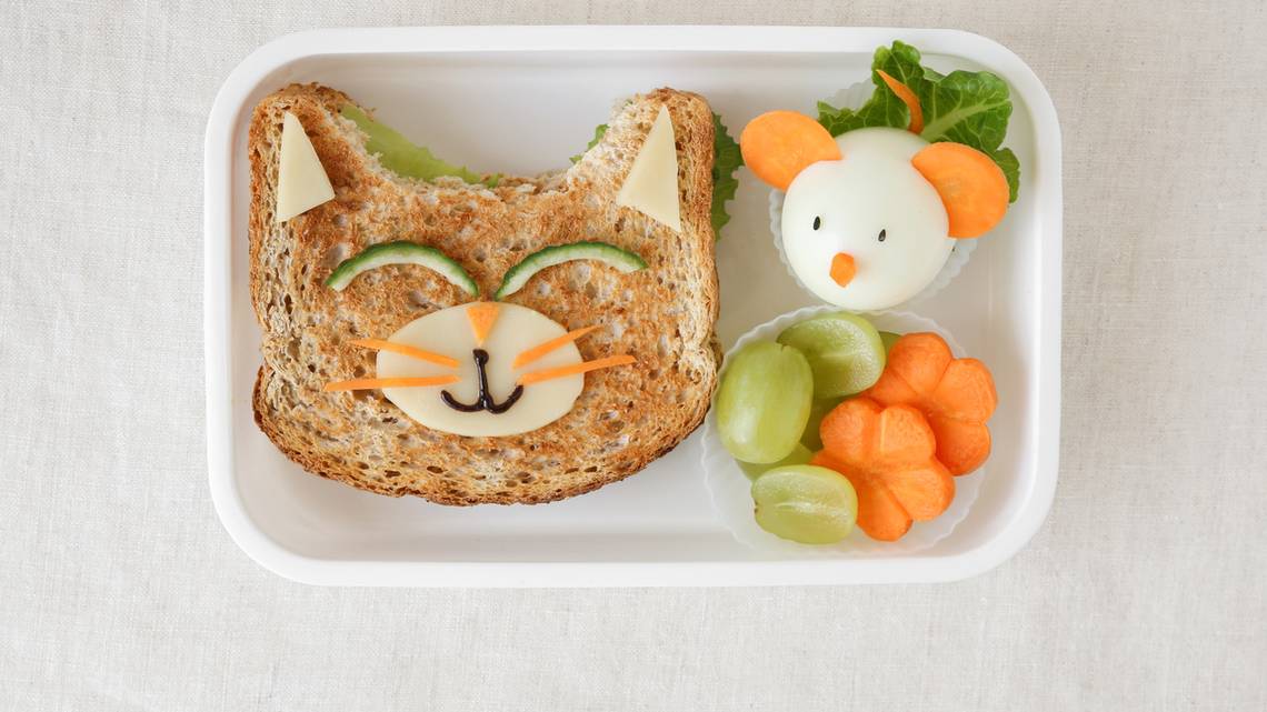 See how this TikTok mom takes school lunches to the next level